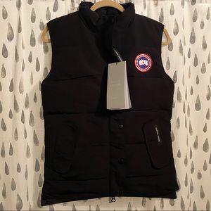 Canada Goose Womens Vest Freestyle. NWT! Size M